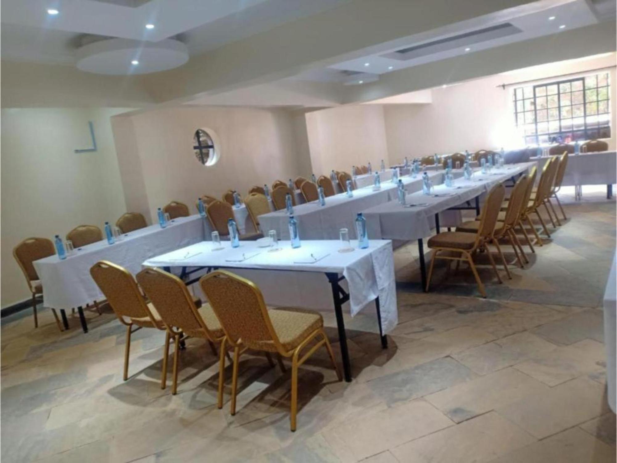 Tobriana Hotel Nairobi Bagian luar foto