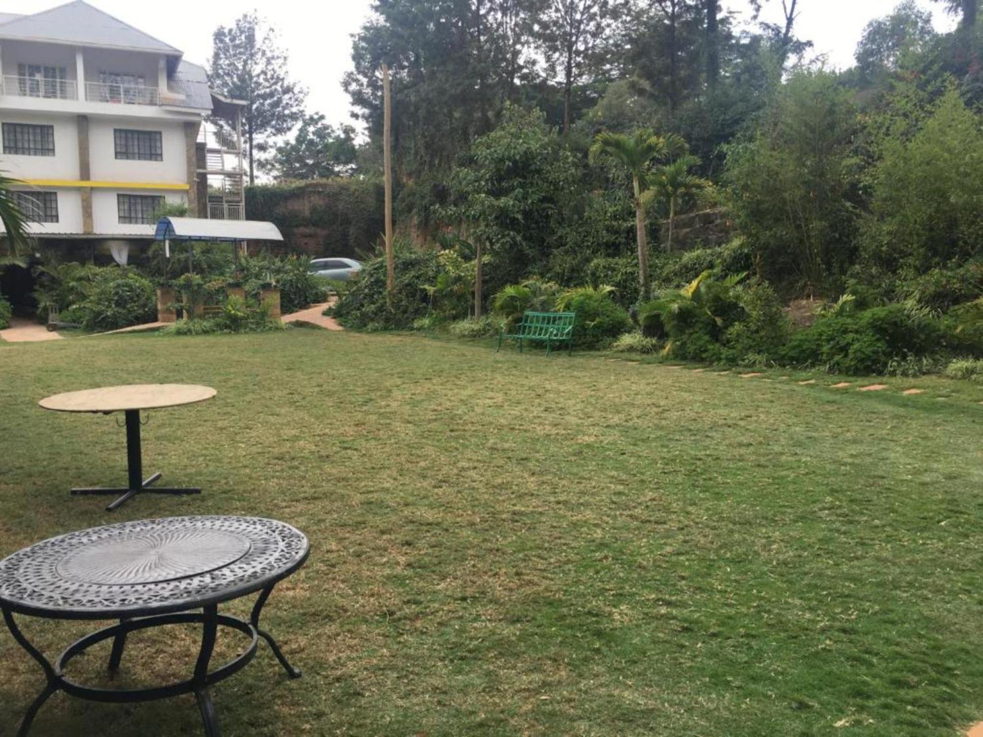 Tobriana Hotel Nairobi Bagian luar foto